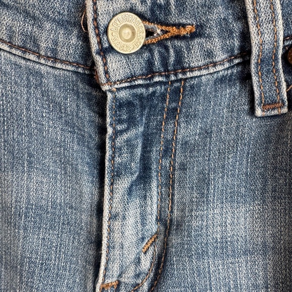 LEVI’S 529 Curvy Boot Cut Jeans. Size 8 SHORT. - Picture 3 of 8